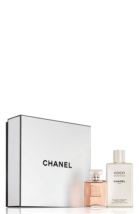 chanel coco mademoiselle gift|chanel mademoiselle gift set boots.